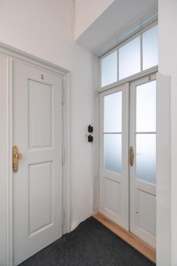 Quiet Apartment In The Heart Of Old Town Centre Прага Екстериор снимка